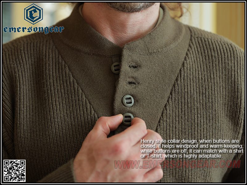 Snow Fox Turtleneck Sweater RG